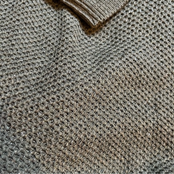 1.2.3. Paris olive green and gold knit sweater size small - Picture 4 of 6